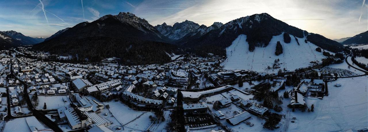 Apartment Amber, Kranjska Gora - Center Esterno foto